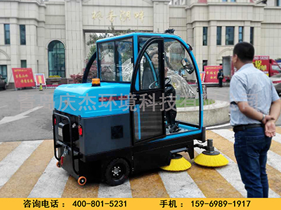 青島電動(dòng)掃地車廠家讓清潔工作更高效青島掃地車廠家